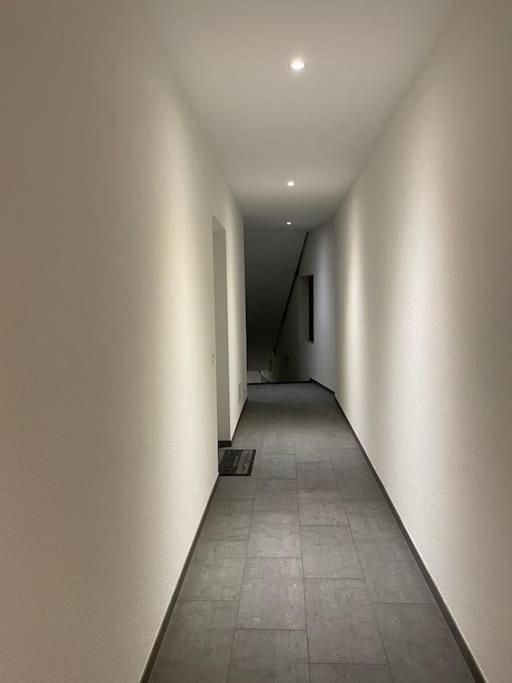 Proche Lausanne: Studio Bien Equipe Prilly Exterior foto